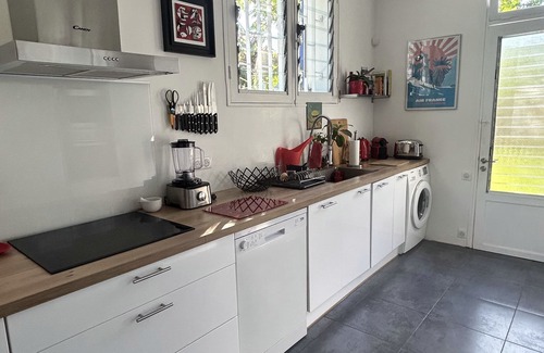 Etang Sale Les Bains Villa | Kaz à Baraka : Waterfront villa, 2 bedrooms, sleeps 4