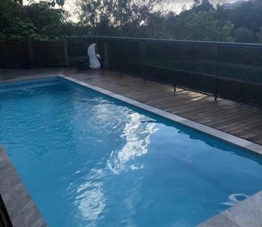 Les Avirons Apartment | Kaz Ajeya