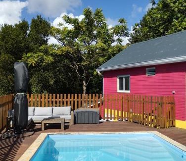 Bouillante House | Kaz Kalina - Gîtes avec piscine partagée