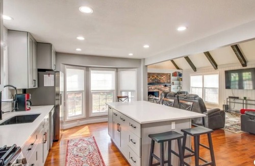 Lenexa House | KC Chalet in Lenexa & Overland Park Area. Private covered garage and driveway.