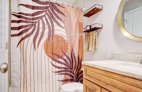 Shawnee Heights House | KContemporary Townhome