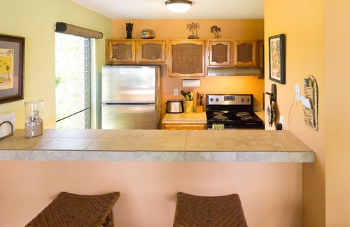 Maunaloa Condo | Ke Nani Kai 132 - Spacious 2 BR/2 BA Relaxing Molokai Island Retreat