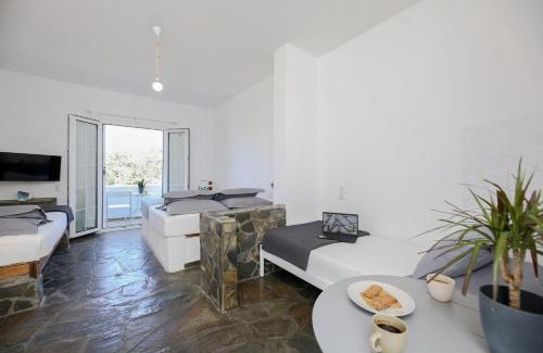 Korissia Apartment | Kea Island II