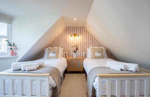 Nairn House | Keel Cottage & Dog Friendly