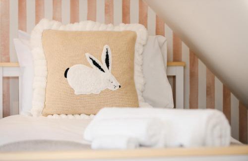 Nairn House | Keel Cottage & Dog Friendly