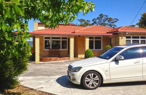 Orford House | Keepin’ it Reel Accomadation