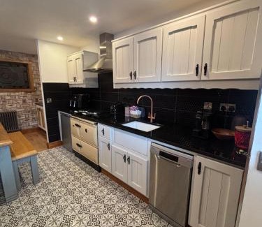 Ahascragh House | Kells Yard