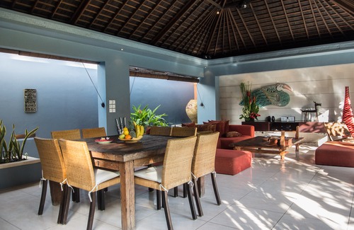 Laksmana Hotel | Kembali Villas