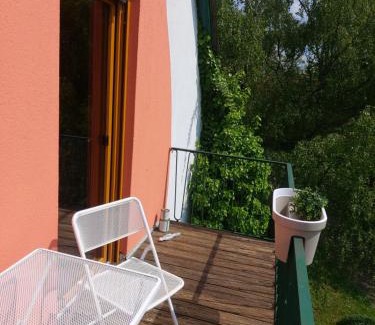 Maring-Noviand House | Kemenate Zimmer Gechaichnishof 7born