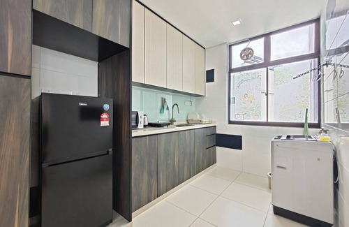 Kempas Apartment | Kempas Dsummit Residences by Antlerzone