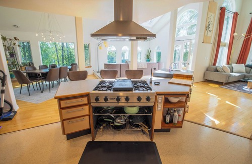 Soldotna House | Kenai River Serenity