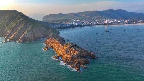 Song Cau Hotel | Kennal Beach