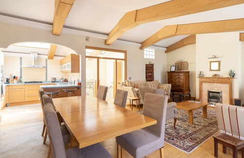 Queen's Gate House | Kensington 2 Bedroom Luxury House