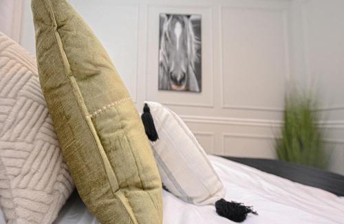 Shelbyville House | Kentucky Bourbon & Bluegrass Retreat Feb 26