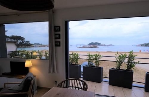 Cote de Granit Rose House | Ker Touro - TREGASTEL