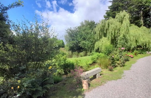 Plouegat-Guerand House | Kerjolly 4-star gite with pond and river in a peaceful setting not overlooked