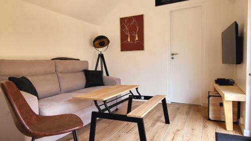 Ploudalmezeau House | KerLudi Le Ptit St Roch, gîte de charme 5km de la mer