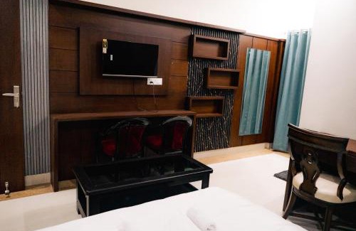 Dehradun House | Kesar The Saffron Homestay