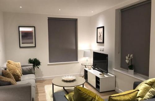 London Borough of Hounslow Apartment | Kew Bridge Apartments