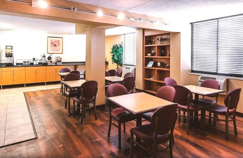 Roseville Hotel | Key Inn Roseville