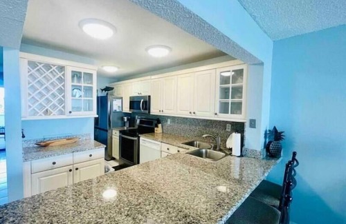 Key Largo Condo | Key Largo million-dollar view!