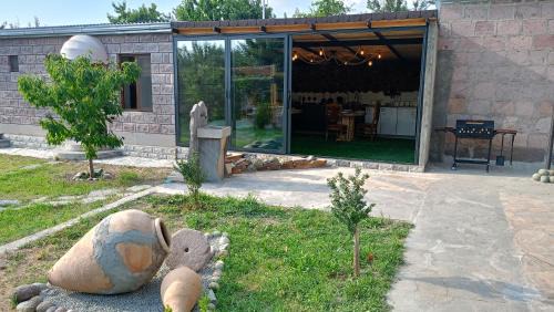 Yeghegnadzor House | Khachatryan's Guest House