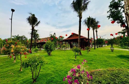 Chau Thanh Hotel | Khu Nghỉ Dưỡng Sen Hong Town
