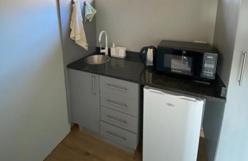 White River Cabin | Khululeka Safaris Lodge