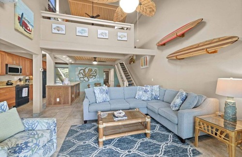 Kahana Condo | KHV 9 2BR Oceanfront Condo w Panoramic Maui View