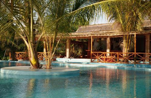 Kidoti Hotel | Kidoti Bay