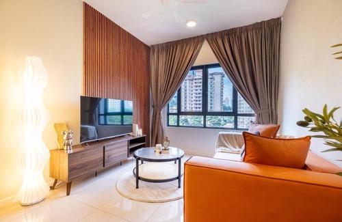 Kampung Pasir Segambut Apartment | Kids Friendly Homestay at Riana Dutamas