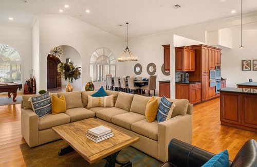 Hope House | Kids Package | Playground | Heated Pool | Privacy |