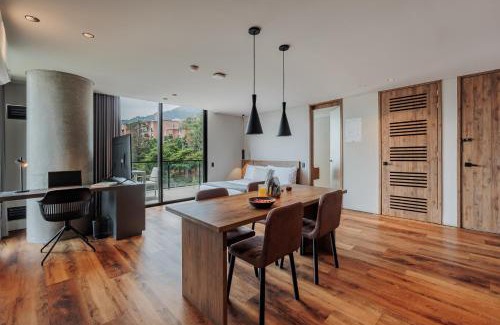 Los Naranjos Apartment | Kiin Living- "Child-free coliving"