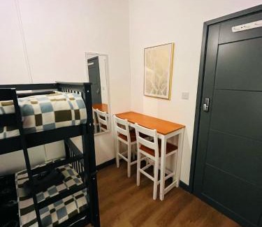 Kilburn House | Kilburn Guest Rooms 167