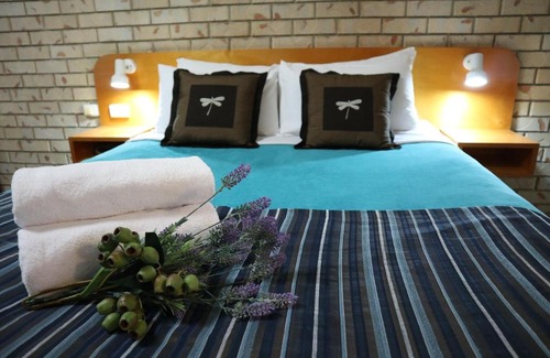 Kilcoy Hotel | Kilcoy Gardens Motel