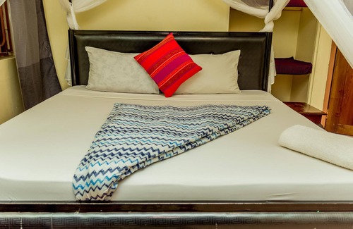 Moshi Hotel | Kilimanjaro Summit Lodge