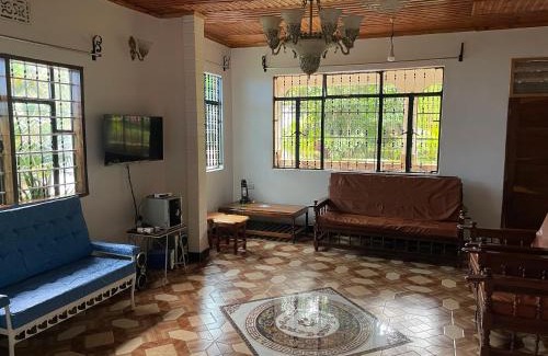 Machame House | Kilimanjaro Ultimate Home Stay