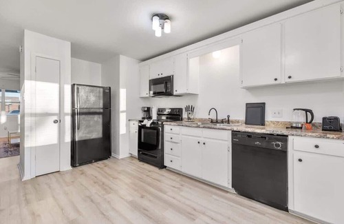 Killeen House | Killeen Townhome Close To Fort Hood, Contractor Friendly, Family Relocation and
