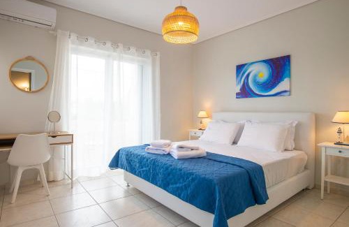 Nea Makri House | Kima: Relaxing beach home next to sparkling waters