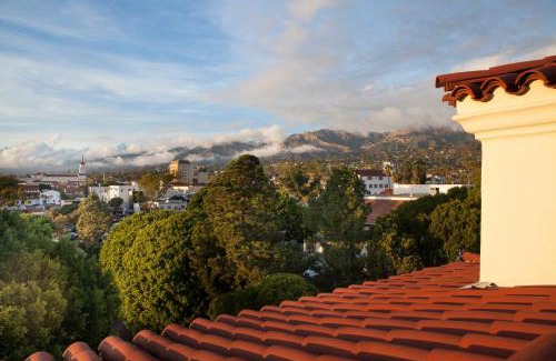 Historic Downtown Santa Barbara Resort | Kimpton Canary Hotel by IHG
