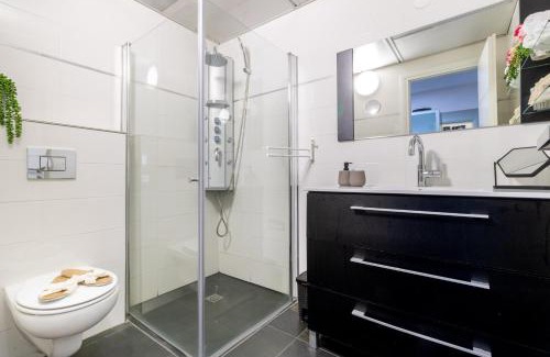 Mamilla Apartment | King David Apartment - J&J