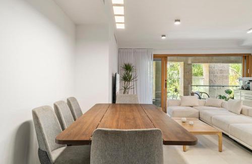 Jerusalem City Centre Apartment | King david residence #102 Near Mamilla, luxurious