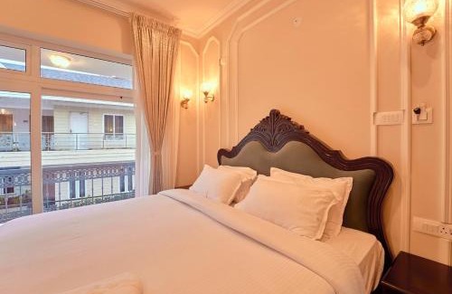 Kandal House | King Palace Ooty by VOYE HOMES