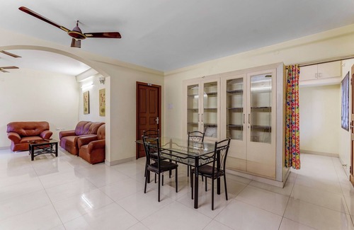 Chromepet Hotel | King's Court by Blessings Hospitality