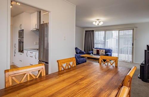 Raetihi House | King's Crib - Raetihi Holiday Home