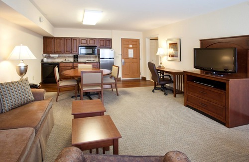 Great Falls Condo | King Suite. Free Breakfast. Indoor Pool & Hot Tub. On the Missouri River.