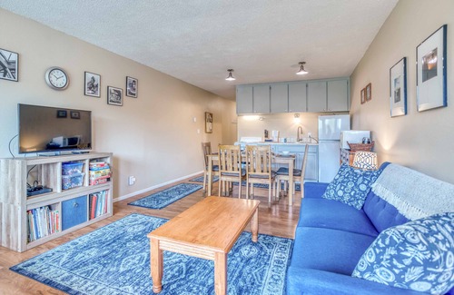 Neskowin Condo | King Suite, Smart TVs, Oceanview Balcony Enhance This Upstairs Neskowin Condo!