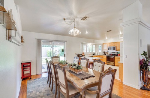 Kingman House | Kingman Family Home: Yard, Grill & Room to Relax!