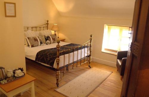 Abergavenny Hotel | Kings Arms Hotel