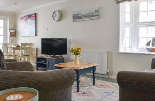 Salcombe House | Kings Cottages 9